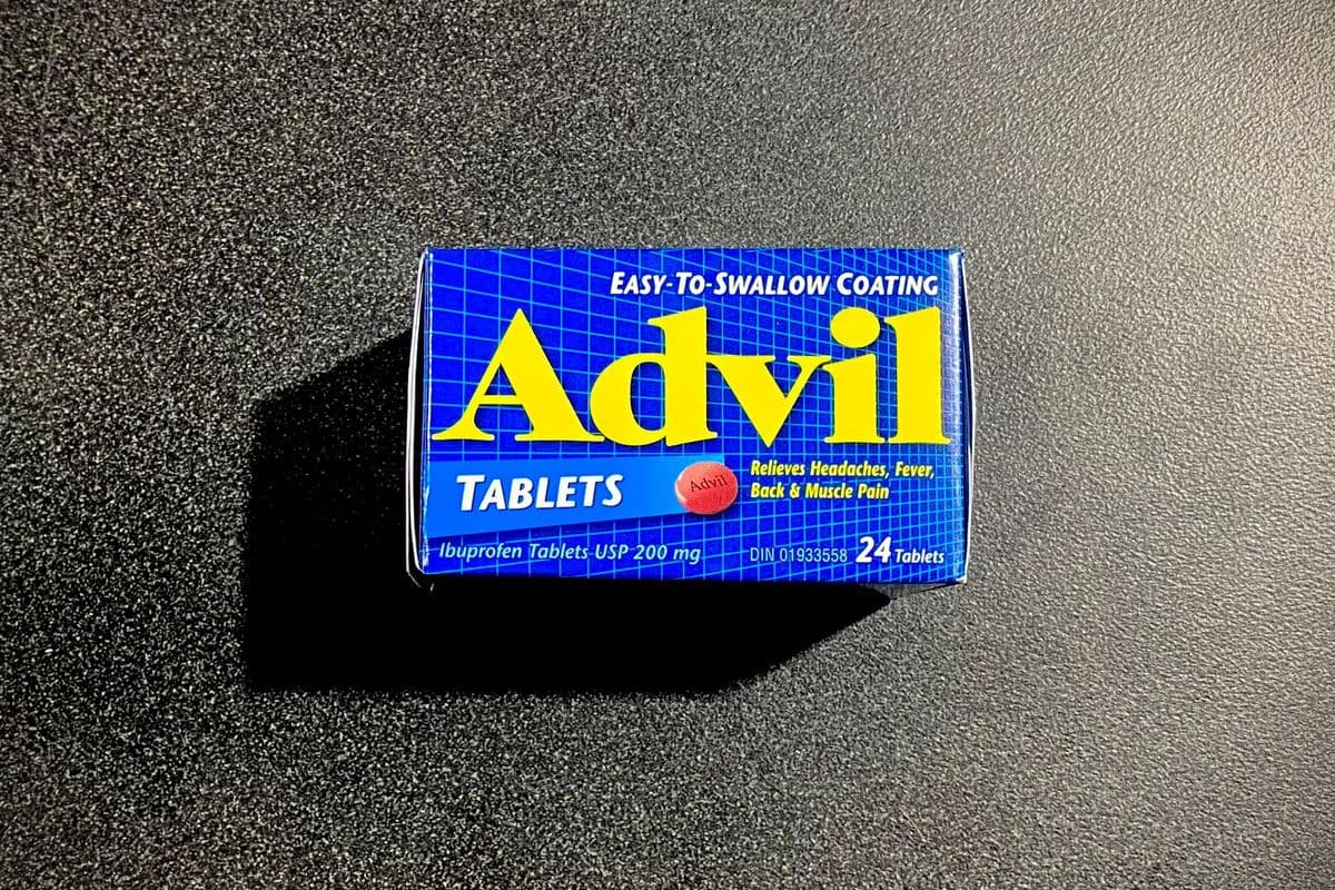 Advil (24 Tablets) (200 mg)