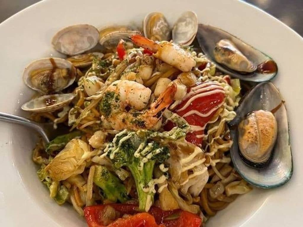 Seafood Yakiudon