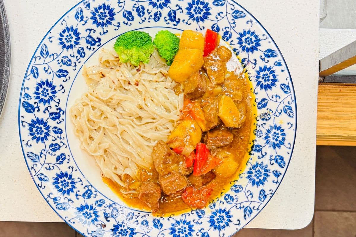 H3 沙爹牛肉拌面 Satay Beef Noodles
