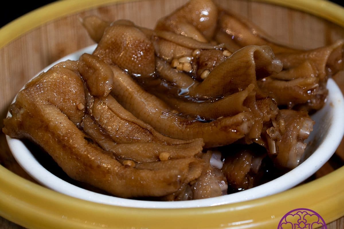 A15. Steamed Goose Palm with Abalone Sauce - 鮑汁扣鵝掌