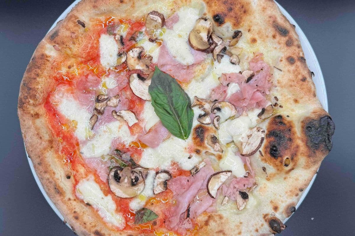 Romolo's Pizza