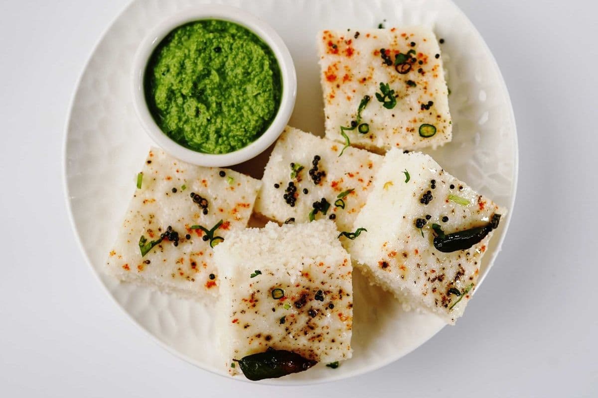 White Dhokla