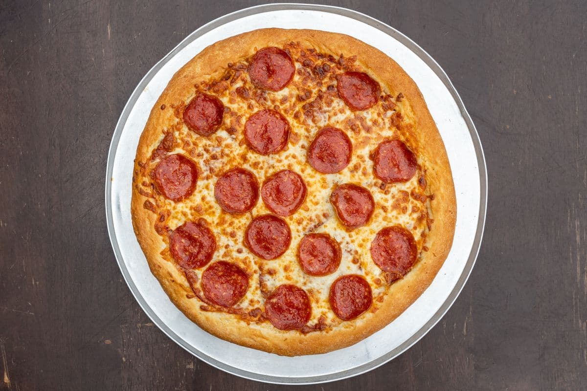 Medium Pepperoni Lovers Pizza