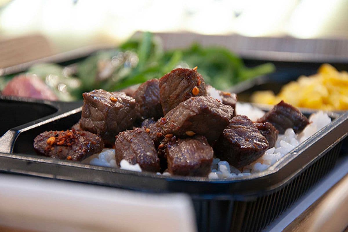 Black Pepper Diced Steak Bento