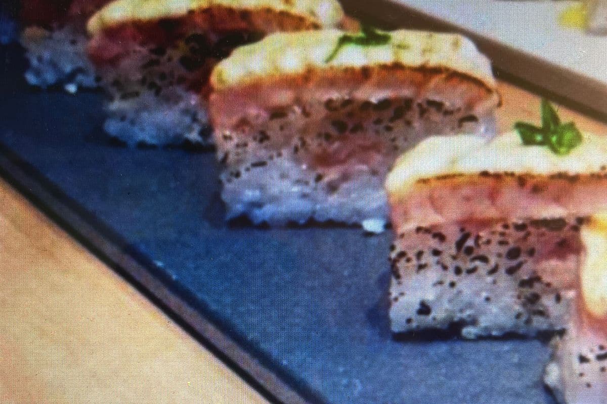 Tuna oshi (6pcs) 金枪鱼押箱寿司6片