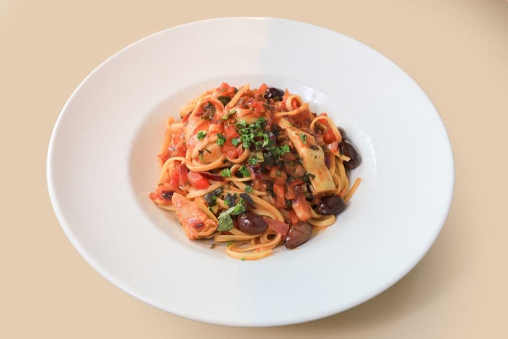 Linguini artichauts et olives chaud (pour 2) / Linguini Artichokes and Olives Hot (For 2)