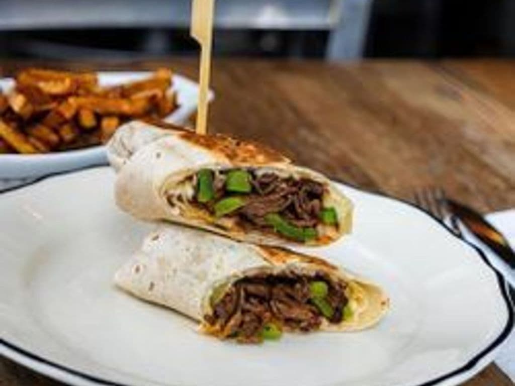 WRAP STEAK FROMAGE/ STEAK & CHEESE WRAP