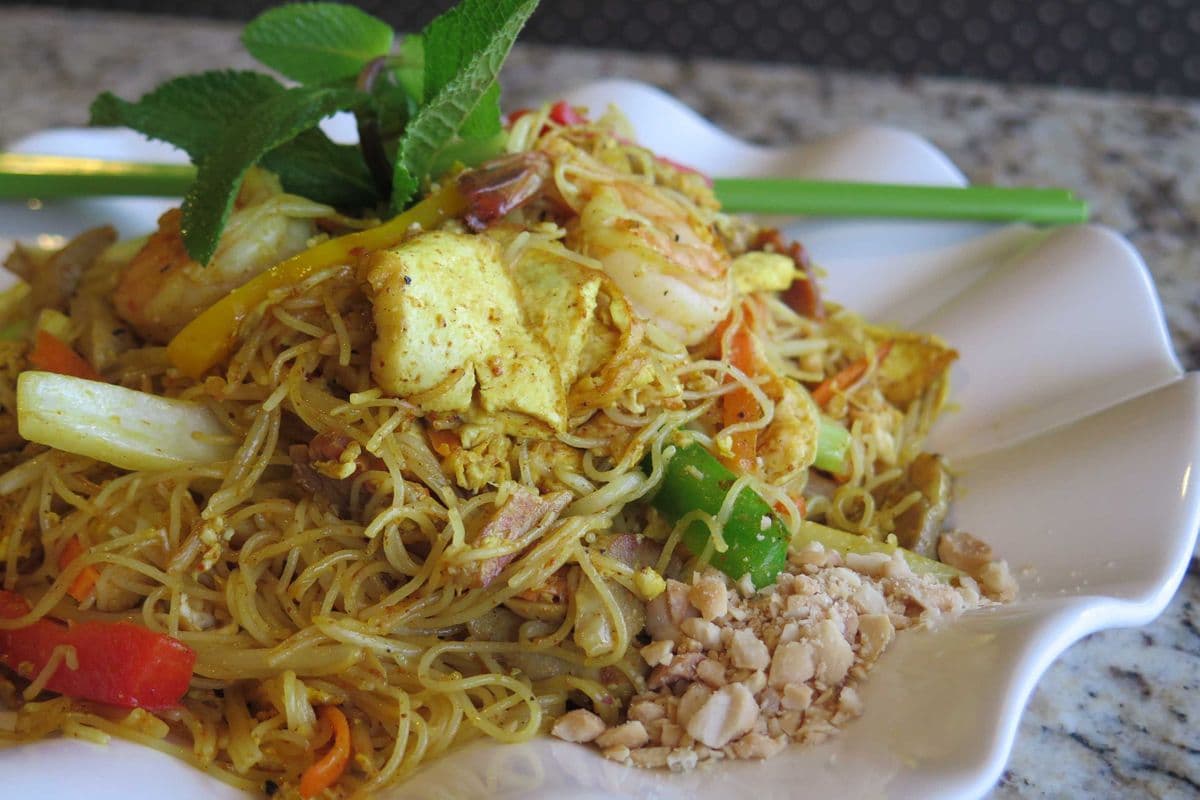 MX5. Singapore Stir-Fried Vermicelli - Bún Singapore