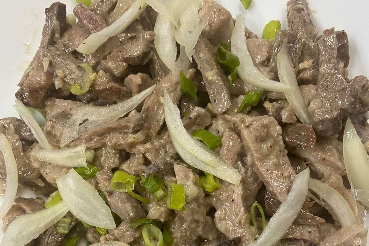 Dinakdakan