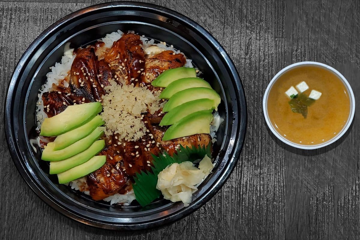 DO12. Unagi Don