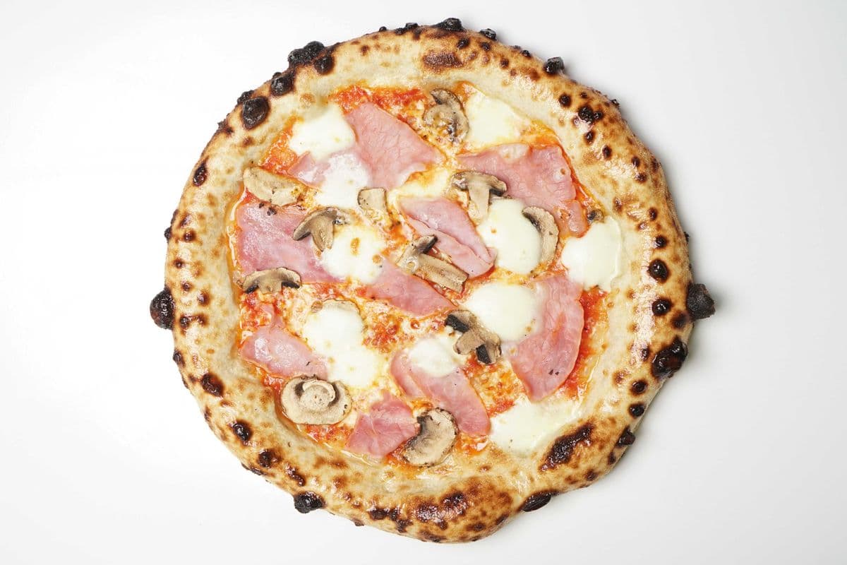 14" Prosciutto Fungi Pizza
