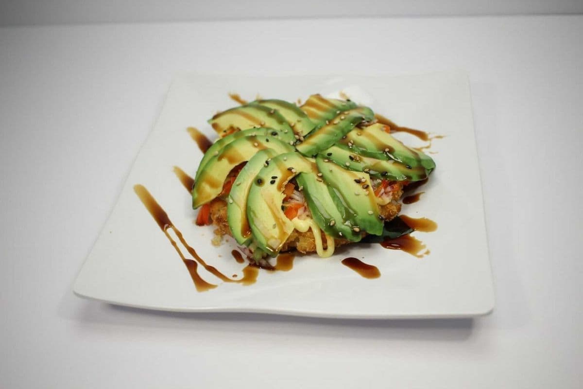 134. Avocado Pizza