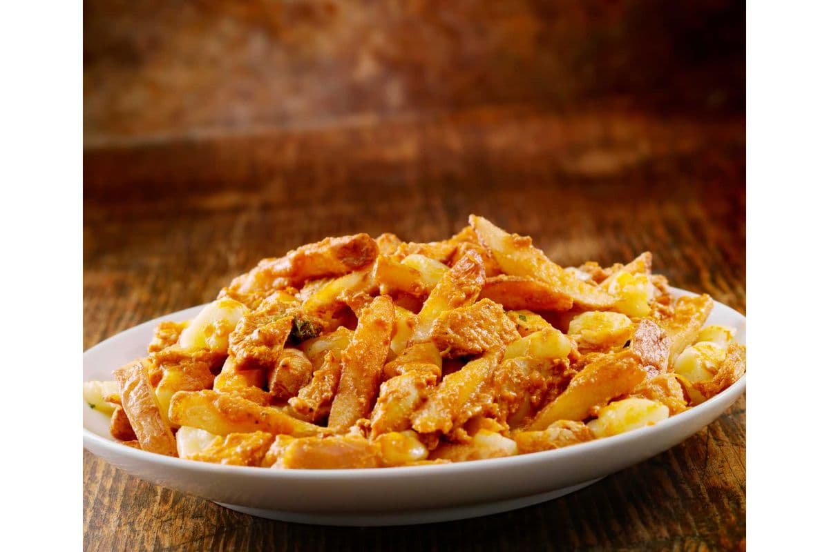 Butter Chicken Poutine