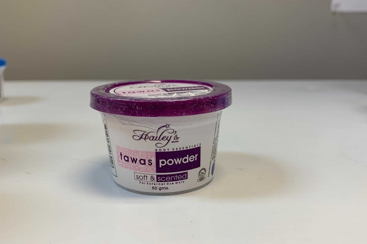 Hailey's Tawas Powder (Soft & Scented) (50 grams)