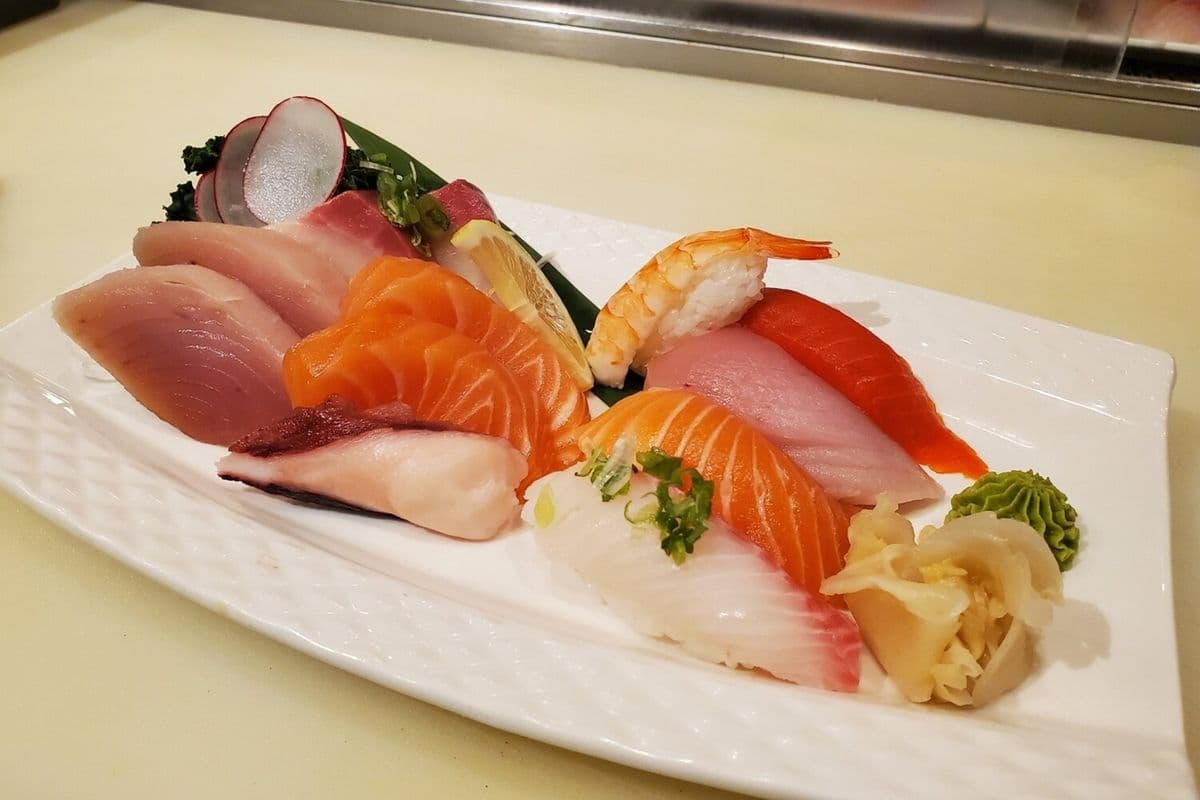 Sushi Sashimi Platter