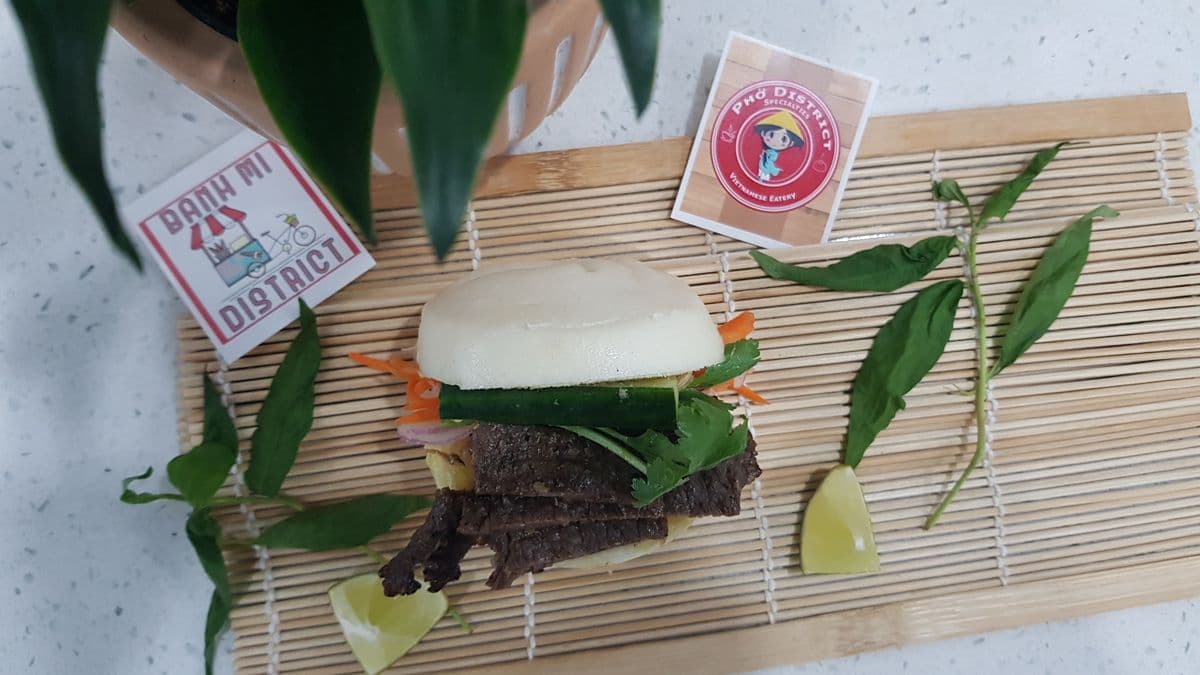 1330. Grilled Beef Bao Burger (2 pcs)