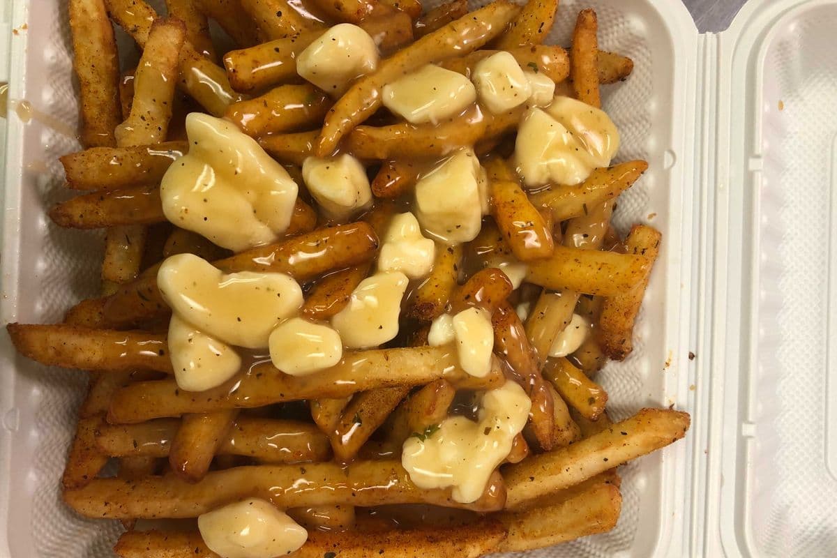 medium Cajun Poutine