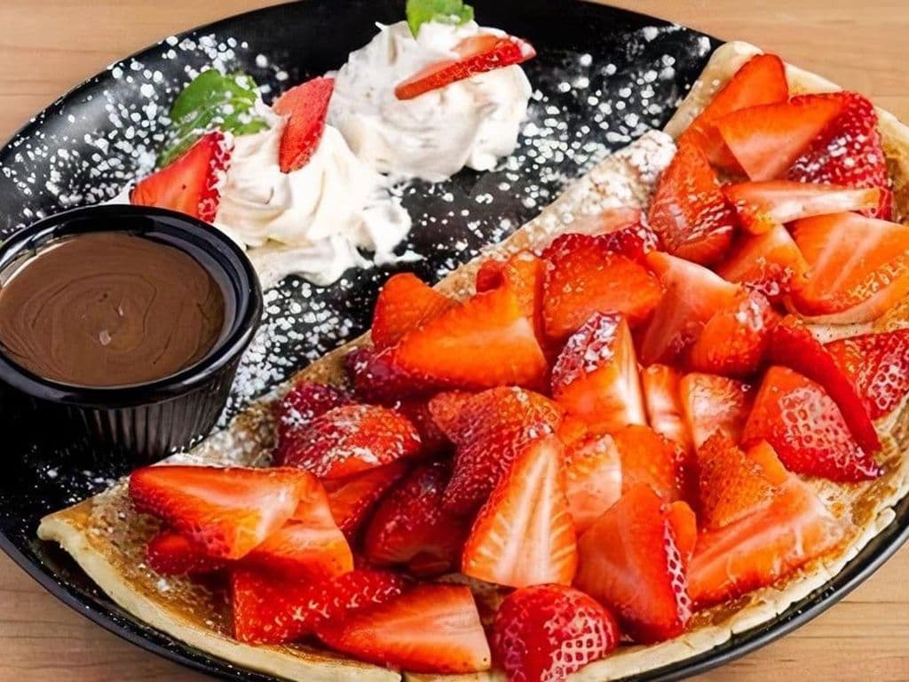 Strawberry Delight avec fraises et chocolat noisette/Strawberry Delight with strawberries and hazel