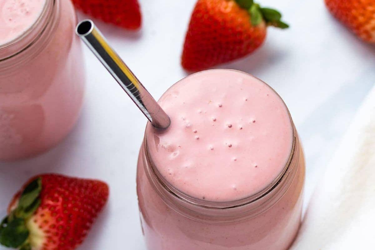 Strawberry Smoothie 草莓奶昔沙冰