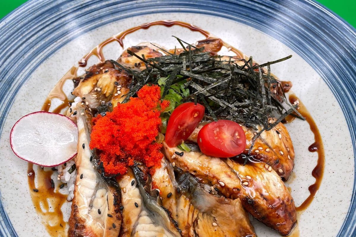 D1. Unagi Donburi (BBQ Eel on Rice)