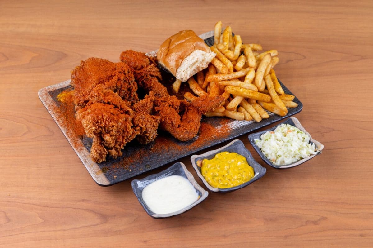 Nashville Chickenista Solo Bone In (4 pcs)