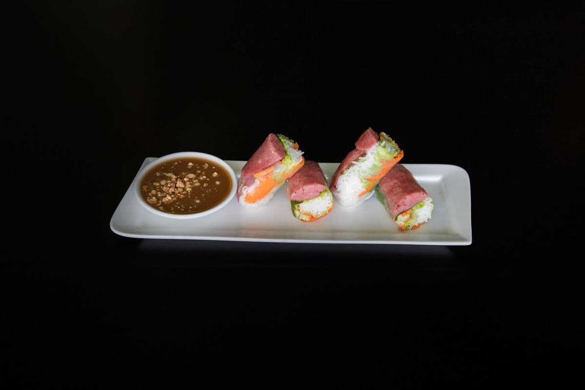 Grilled Vietnamese Sausage Rice Wrap (2)