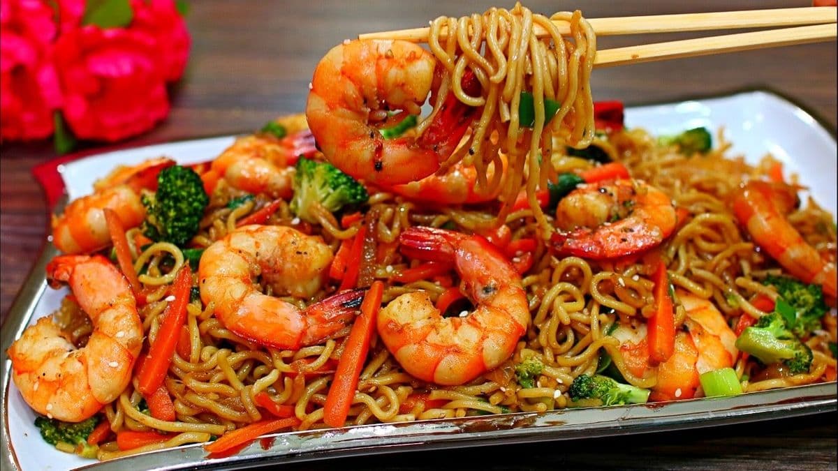96. Nouilles aux crevettes / Shrimp Noodles