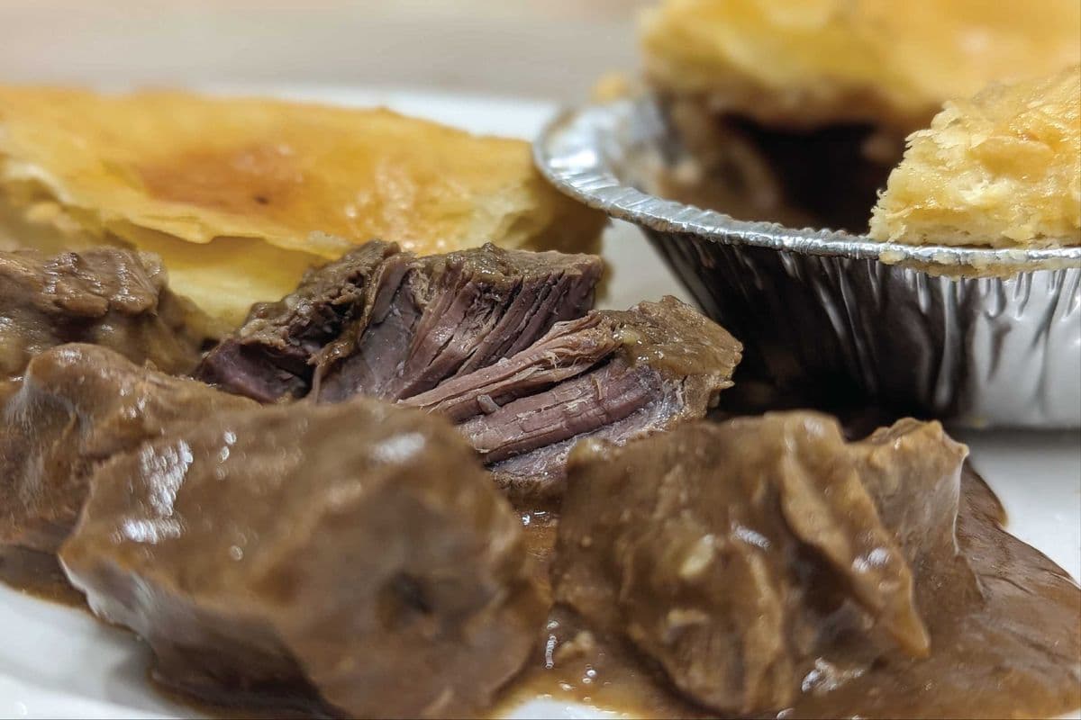 Steak & Gravy Pie (225g)