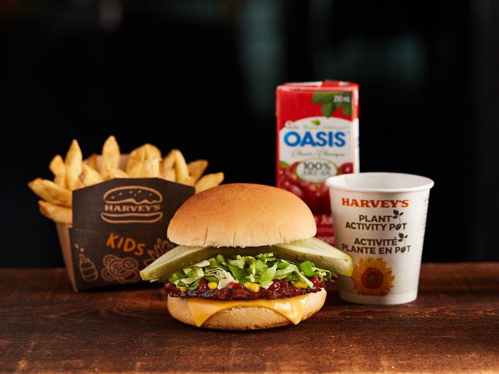 Jr. Cheeseburger Kids Meal