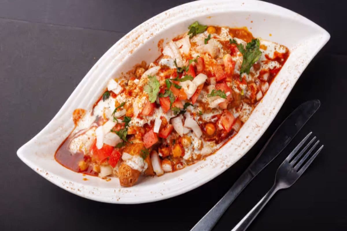 2. Chana Samosa