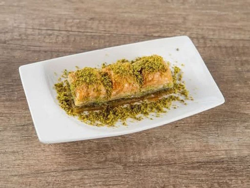 Baklava (3 Pcs)