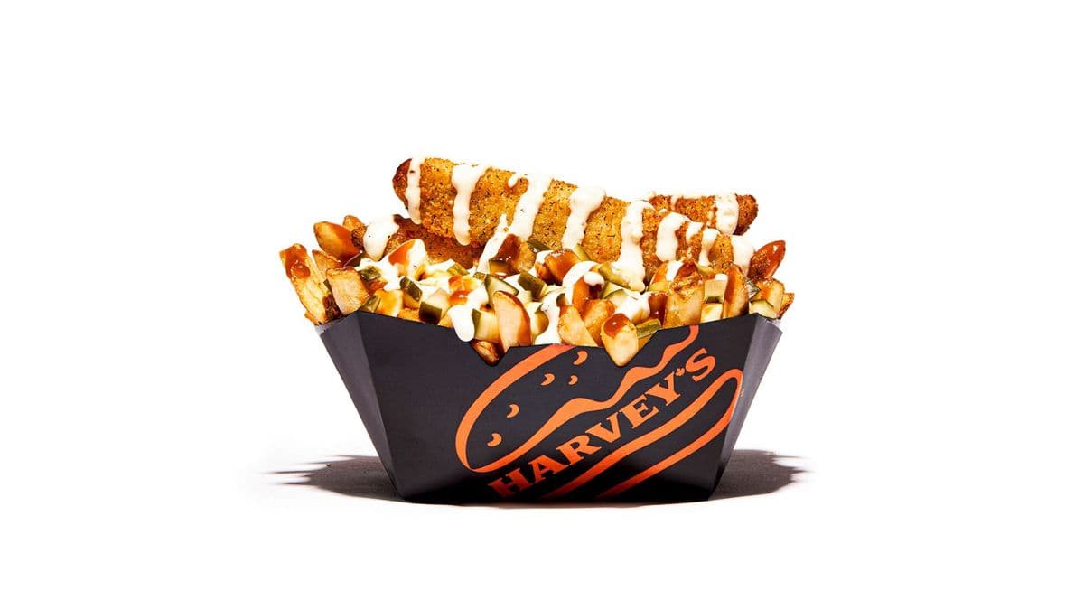 Pickle Pickle Poutine- Large -1550 Cals