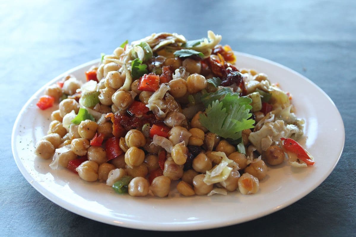 Chickpea and Artichoke Salad