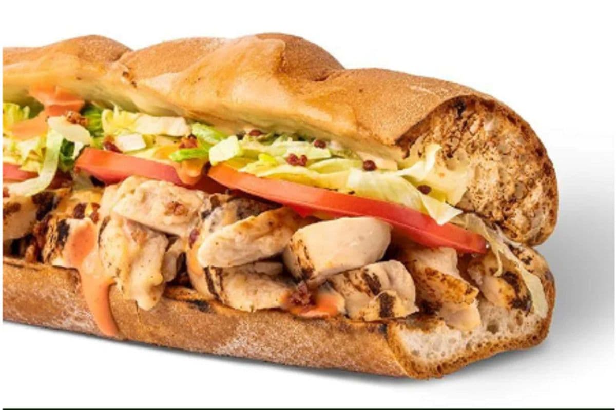 BUFFALO CHICKEN CLUB