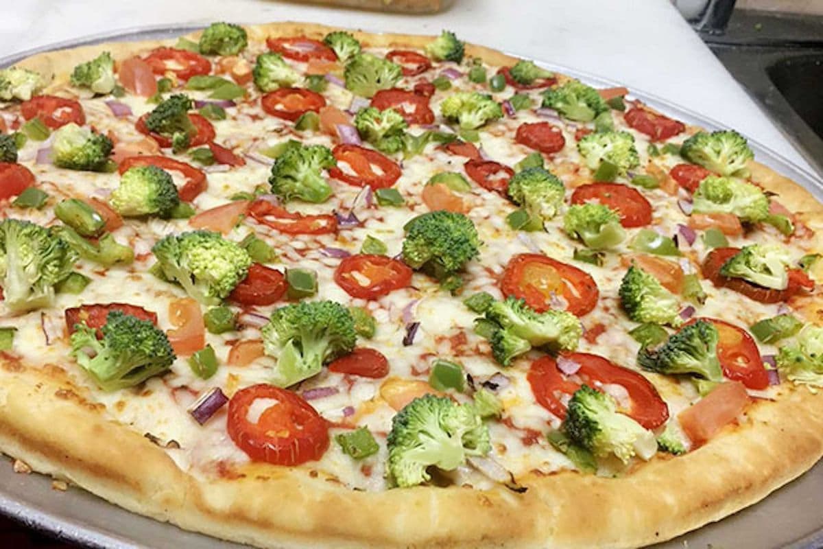 Garden Veggie Pizza