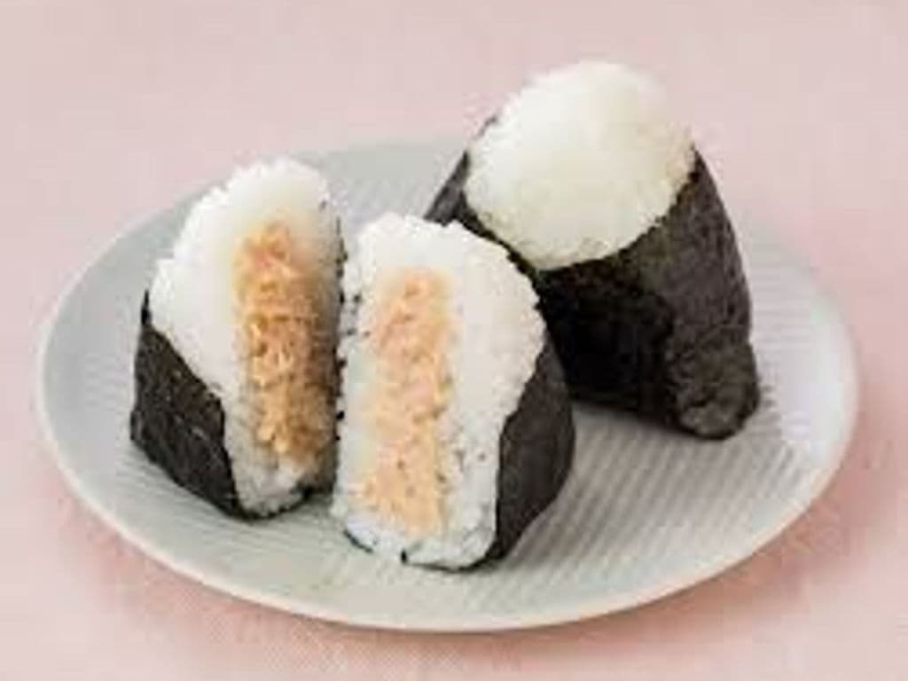 ONIGIRI-TUNA MAYO