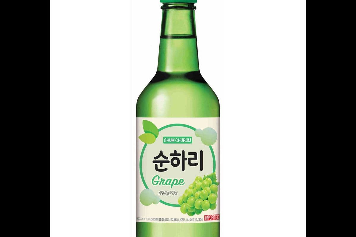 Chum Churum Grape - Soju (360 ml Bottle) (1 x 360ML)