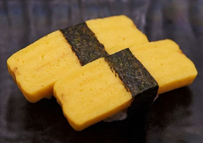 Egg (tamago) Sushi (2 pcs)