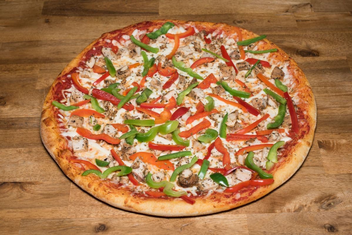 14" Large Chicken Steak Pizza