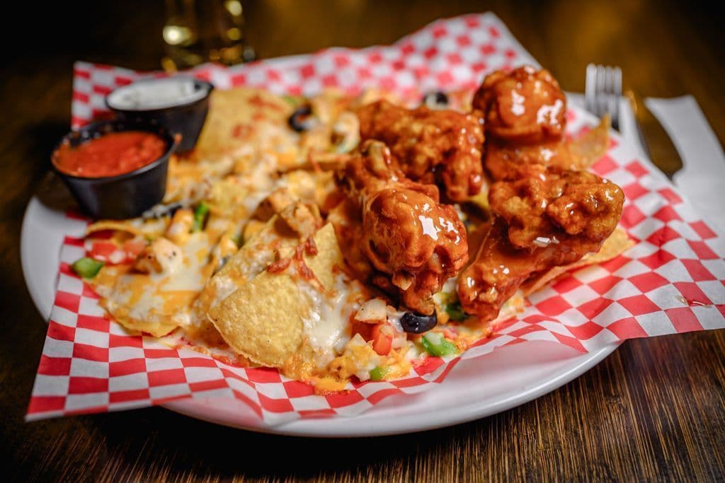 NACHOS & WINGS COMBO