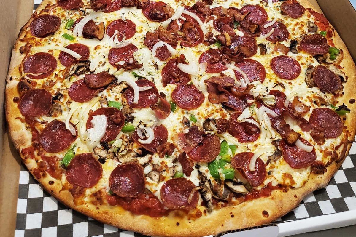 Large The King Pizza