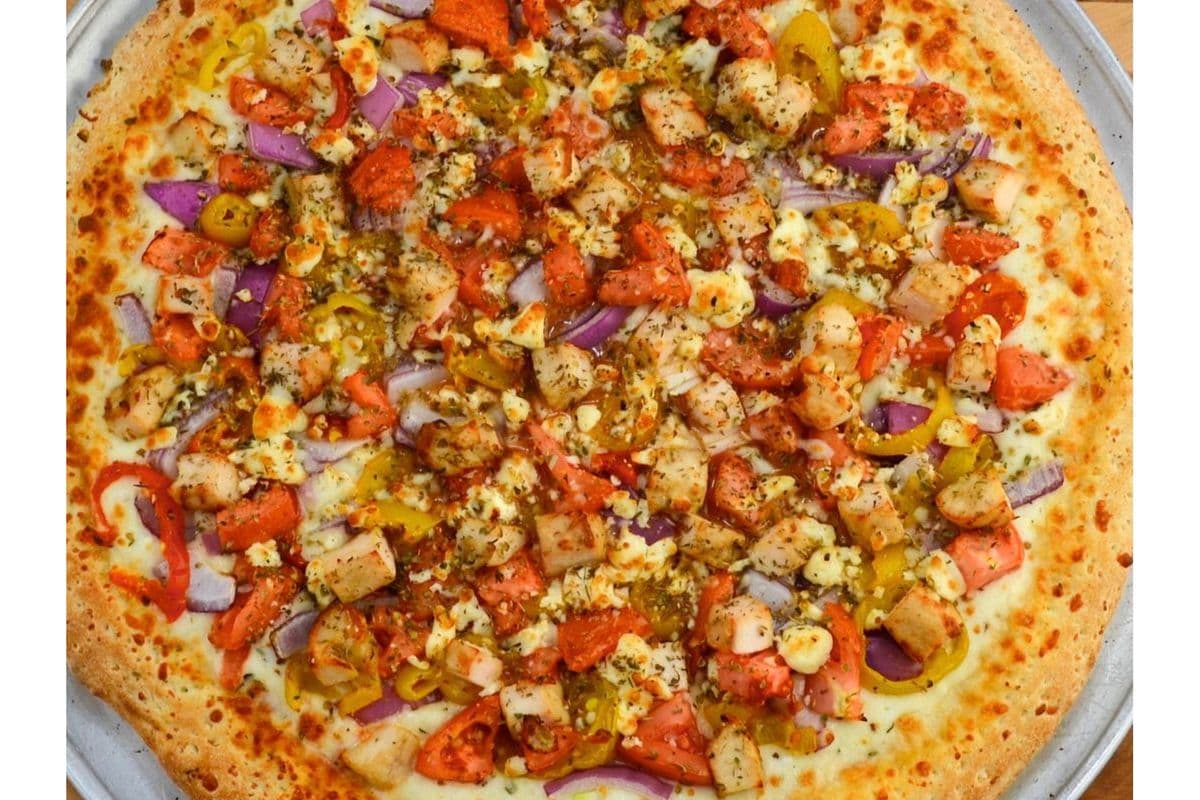 Medium Chicken Mediterranean Pizza