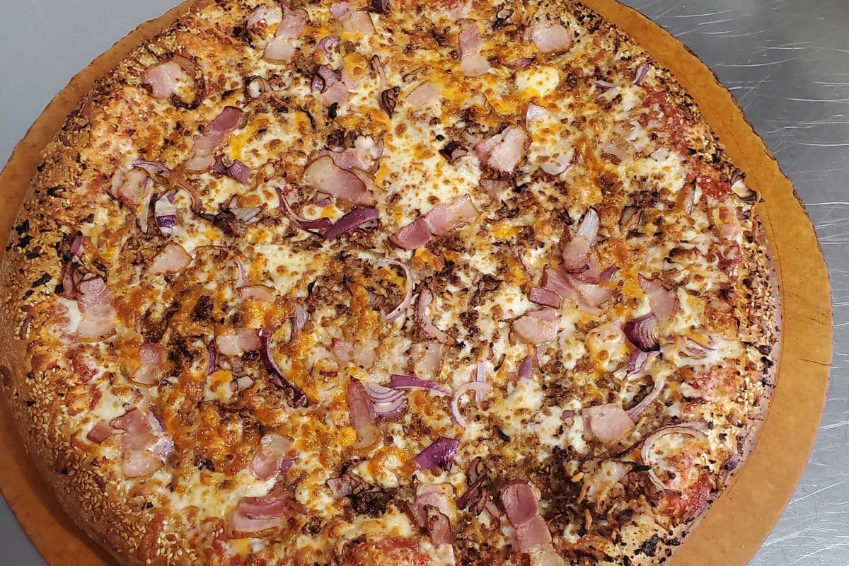Bacon Cheese Burger Pizza