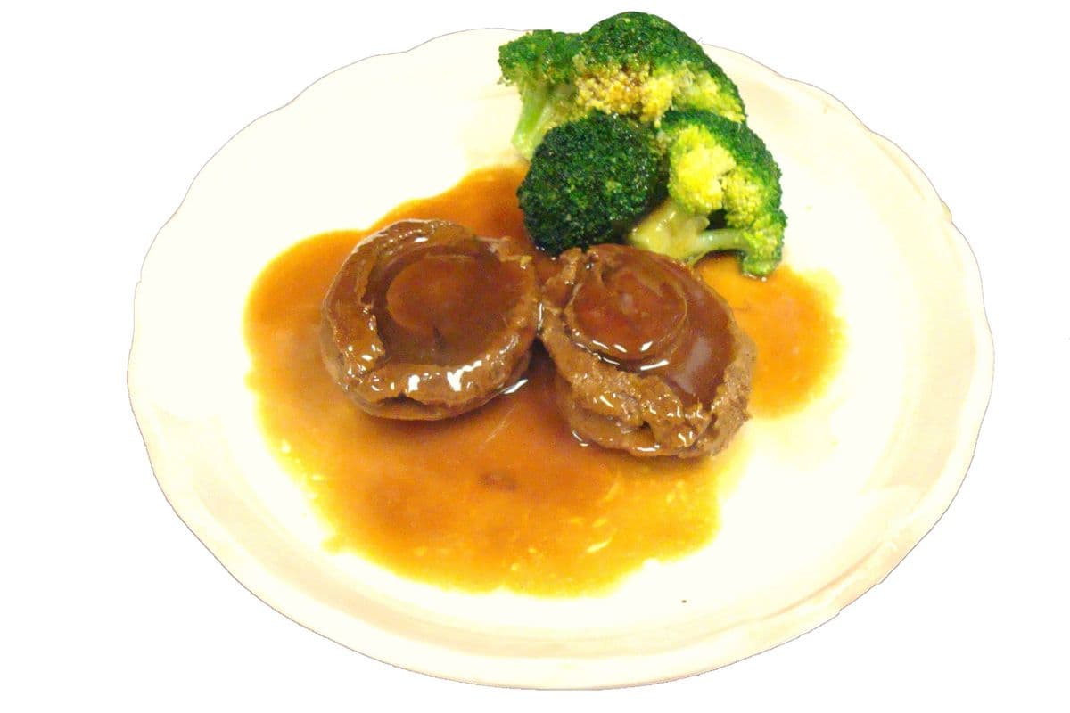 82. Abalone With Oyster Sauce 蠔皇鮑魚