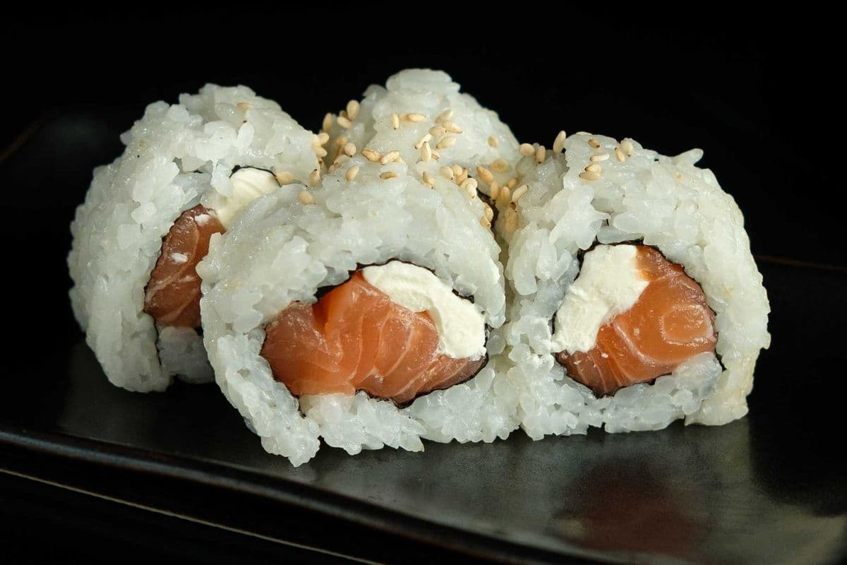 Salmon and Cream Cheese Roll