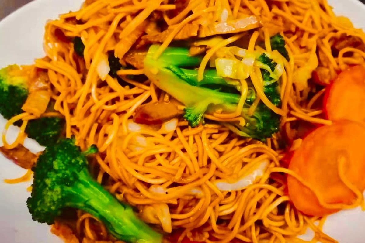 55e. BBQ Pork Chow Mein 叉燒炒麵