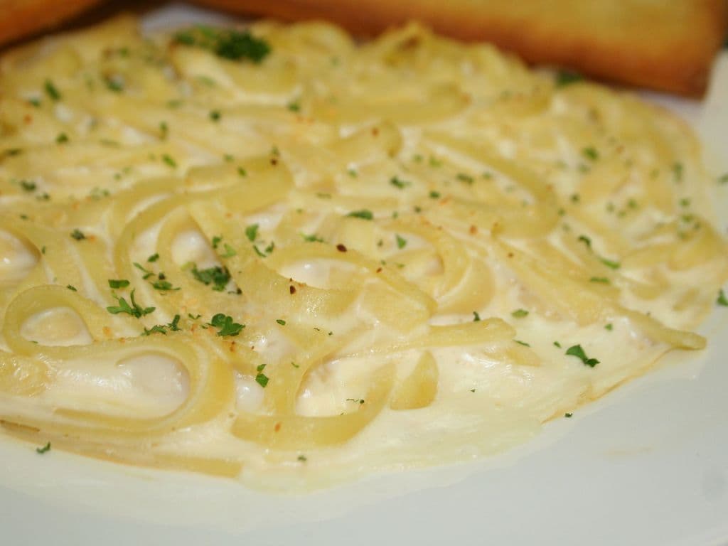 Fettuccini Alfredo