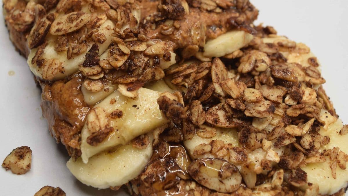 Banana Almond Crunch Toast
