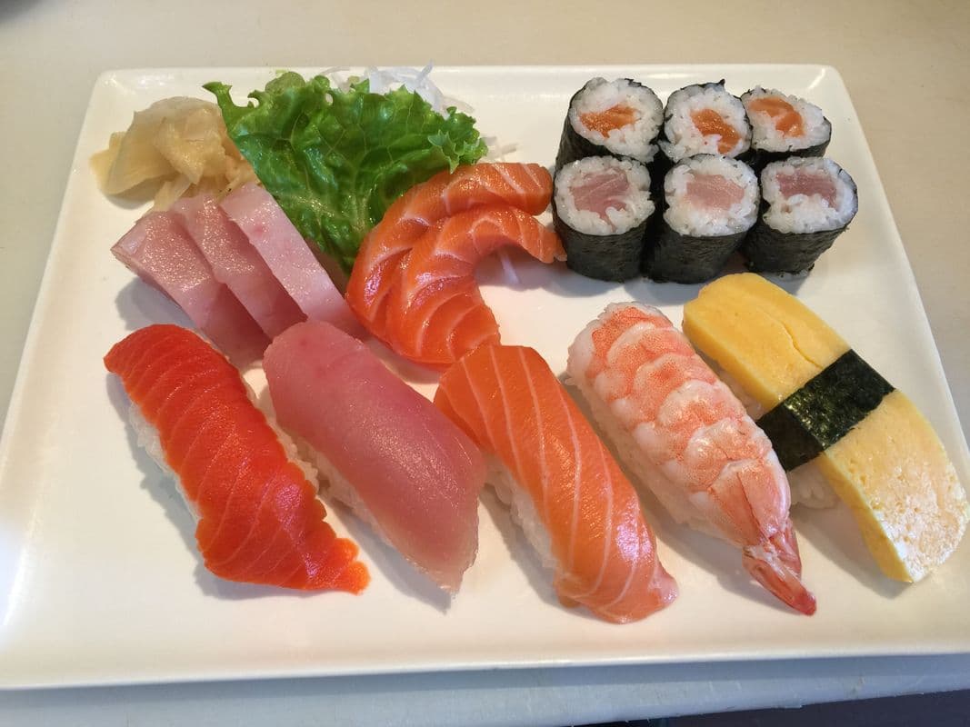 158. Sushi and Sashimi Combo