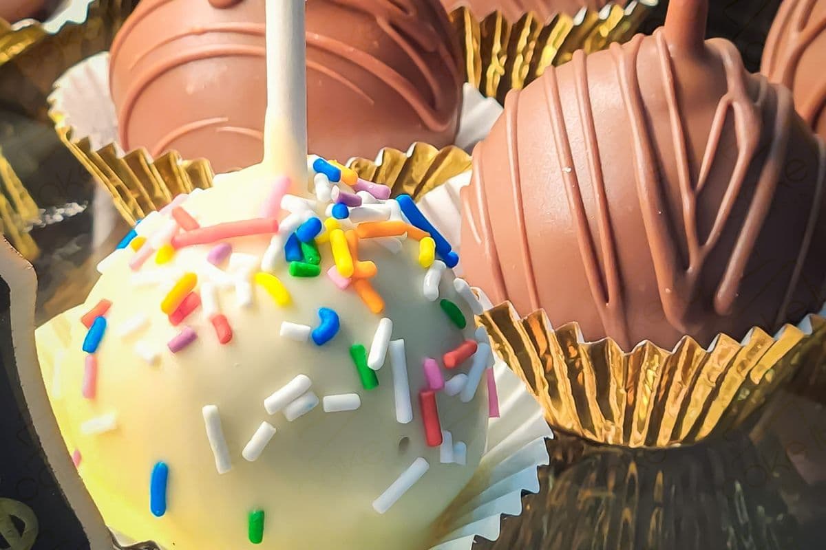 Chocolate Cake Pops